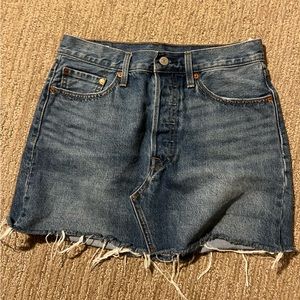 Levi’s denim skirt